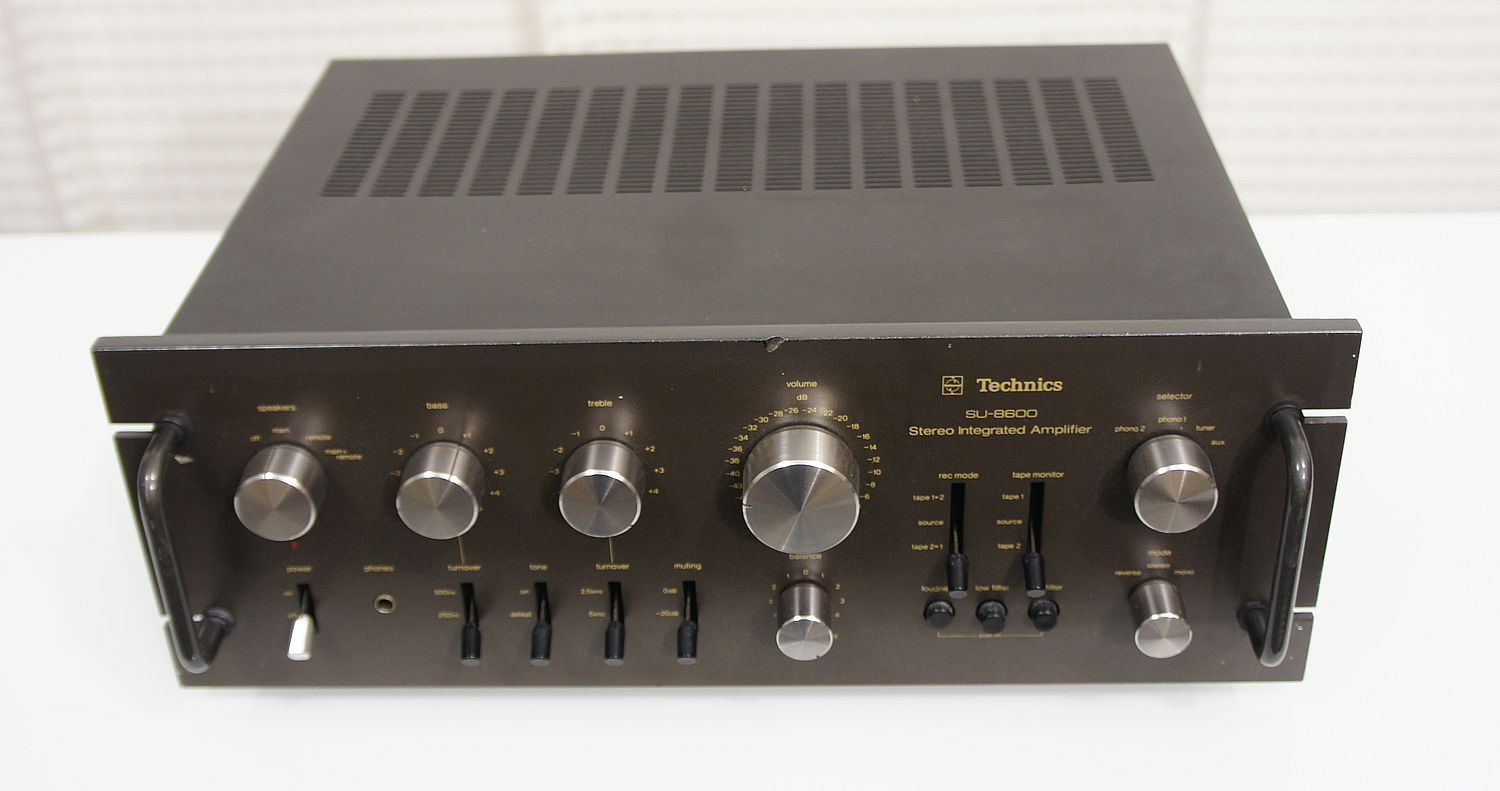 Technics SU8600